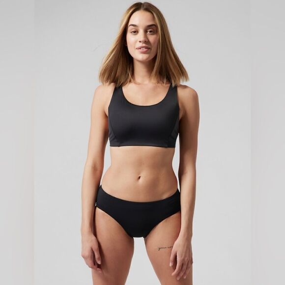 Athleta Malibu Bikini Top D-DD - Picture 1 of 8